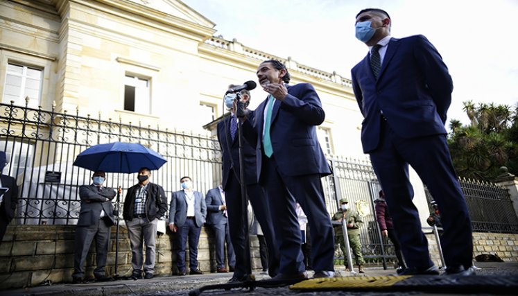 Diálogo con el Gobierno Nacional y el Comité de Paro.