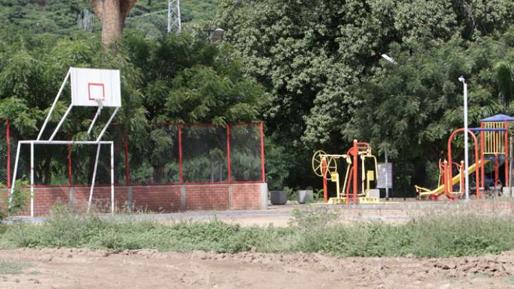 Hasta hace algunos años, Heliópolis no tenía canchas ni parques.