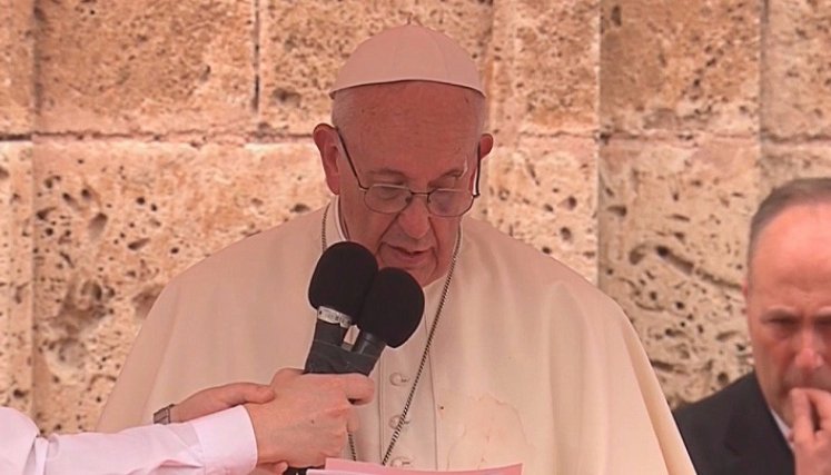 El Papa Francisco ha enviado una carta de apoyo al sacerdote jesuita James Martin./Foto: Colprensa