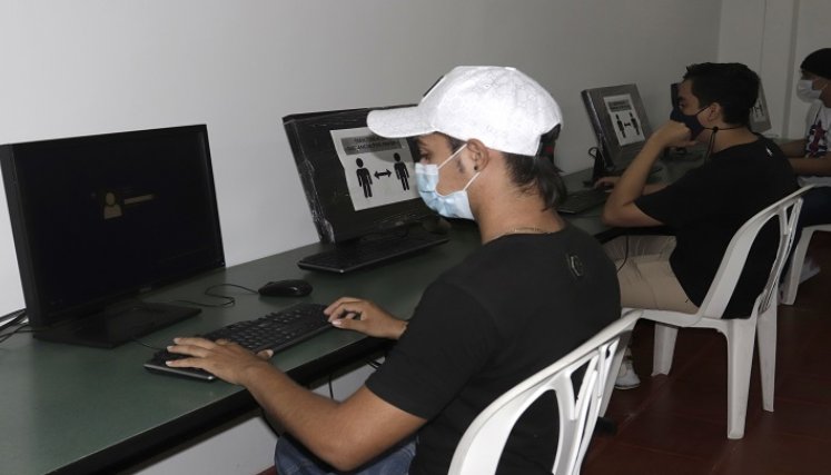 Los estudiantes deberán asistir presencialmente a todas las clases. / Cortesía/ La Opinión 