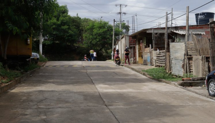 Así luce la entrada a este barrio de la Comuna 7.