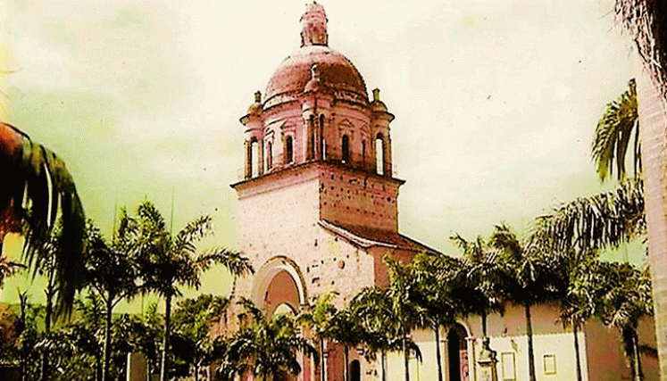 El Templo Histórico donde se instaló el Congreso de 1821 colapsó durante el terremoto, lo mismo que la capilla Santa que fue la primera iglesia de esta población construida hacia 1738. / Foto cortesía 