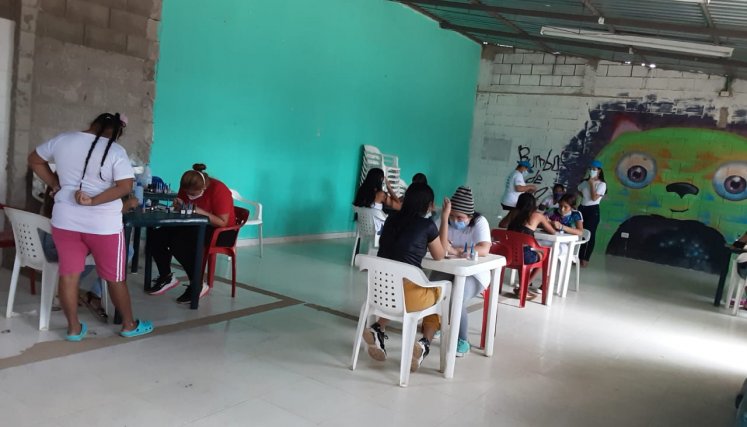 La juventud se ha involucrado en el proceso de formación para ayudar a la comunidad.