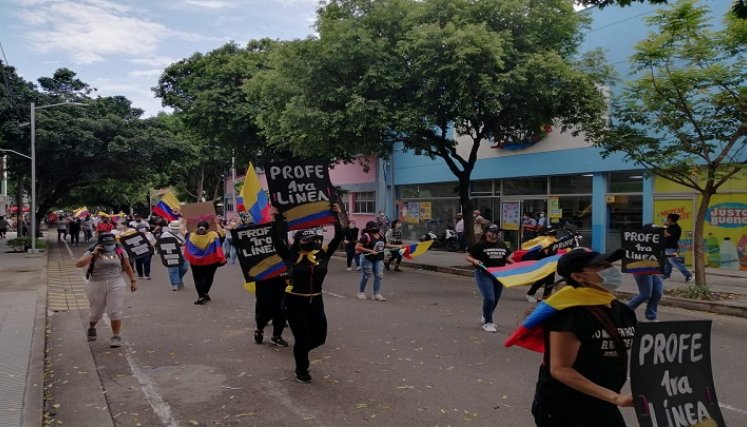 ya son más 40 días lo que completa el paro. En este momento el comité del paro se levantó de la mesa de negociación, argumenta que el gobierno se niega afirmar el preacuerdo al que se llegó el 24 de mayo. /FOTO: Cortesía