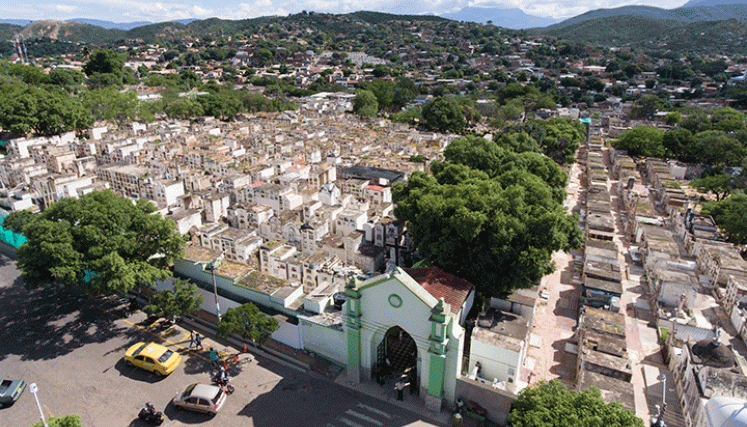 Vista aérea del Cementerio Central de Cúcuta. / Foto archivo La Opinión 