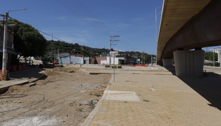 La obra debía ejecutarse en 15 meses, ya van más de dos años. / Luis Alfredo Estévez/ La Opinión 