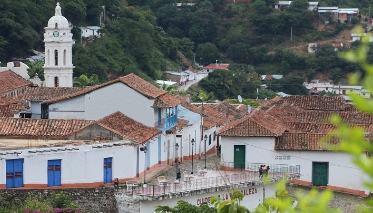  Los visitantes confiesan que en el municipio se respira aire puro y el avistamiento de las distintas especies en la reserva forestal. / Foto Cortesía para La Opinión 