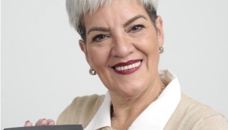 Mary Vivas es la autora del libro