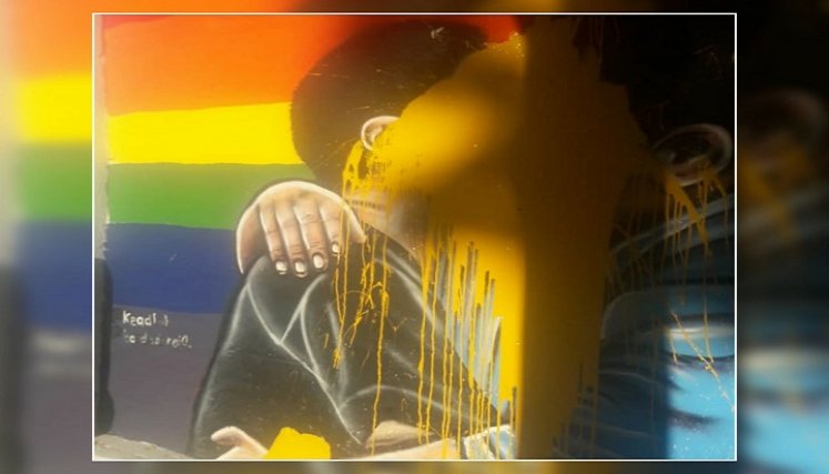 El mural se había empezado a pintar el pasado sábado en el parque Antonia Santos. / Cortesía/ La Opinión 