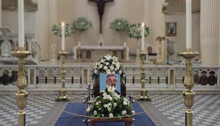 Monseñor Pedro Botello.