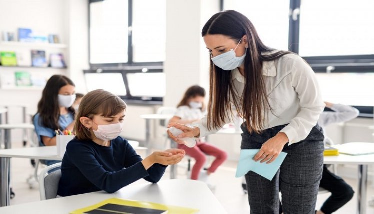 El regreso a clases no será el mismo en todas las instituciones, porque si en algunos colegios los padres de familia deciden enviar a sus hijos, quizás en otros no. / Cortesía 