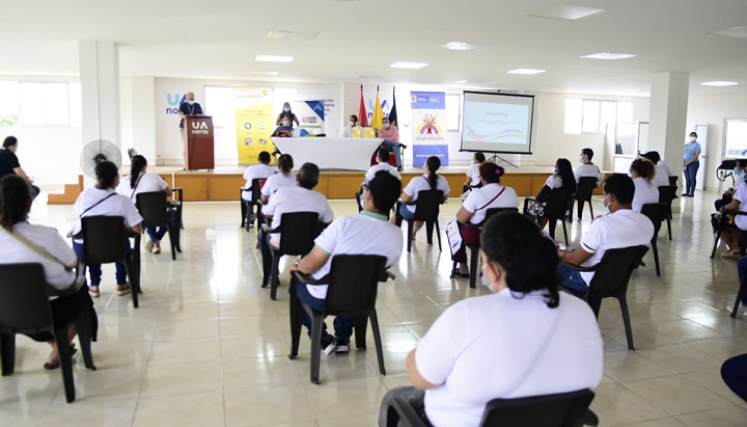 Se han atendido 142 microempresarios, 55 de ellos han abierto cuentas por primera vez y 90 recibieron códigos QR. / Foto Cortesía