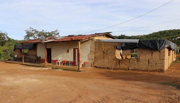 Agua potable para campesinos de Altos de la Trinidad. / Cortesía/ La Opinión 