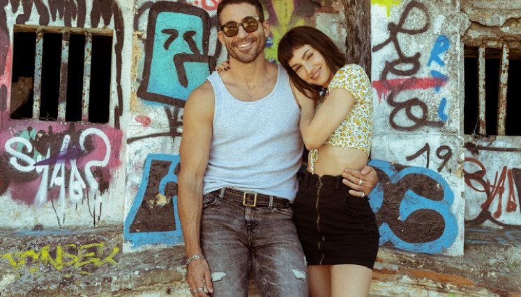 René (Miguel Ángel Silvestre), exnovio de Tokio