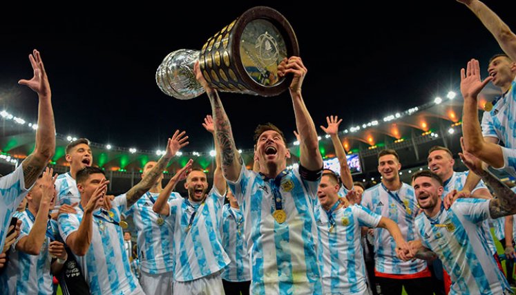 Lionel Messi comanda a Argentina en la convocatoria para Eliminatorias. 