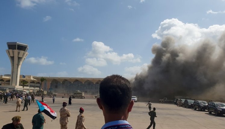 Yemen está devastado por un  conflicto que opone a los hutíes, rebeldes allegados a Irán, al gobierno reconocido por la comunidad internacional.         Yemen 