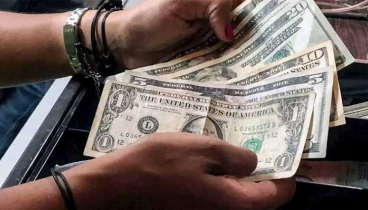 Dólar afecta a empresarios en Venezuela