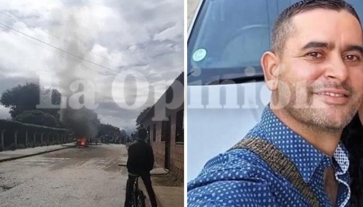 La comunidad quemó una moto de la Policía. / Foto: Cortesía