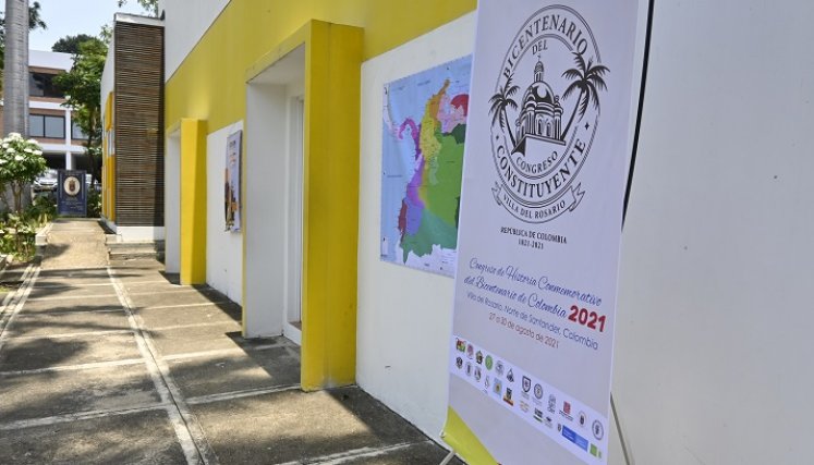 El auditorio principal fue elegido para las conferencias, muestras artísticas y novedades editoriales.