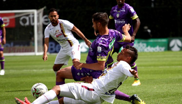 La Supersociedades presentó el informe sobre el comportamiento financiero de 34 clubes de fútbol colombiano. / Foto: Colprensa