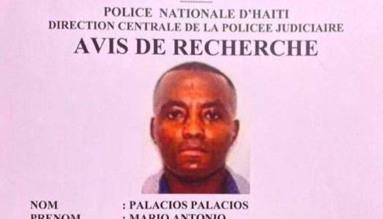 Cartel de búsqueda del militar (r) colombiano, Mario Antonio Palacios.