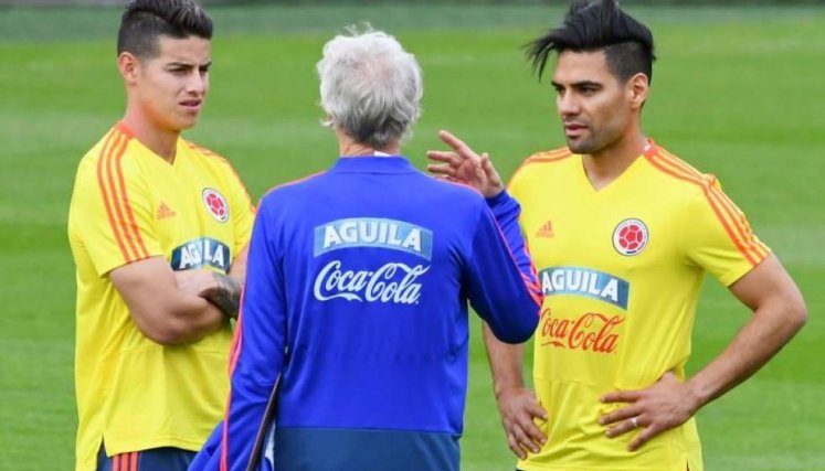 José Pékerman: "Falcao y James pueden tener altas y bajas, pero de su calidad no hay discusión"