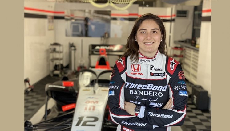 piloto colombiana, Tatiana Calderón