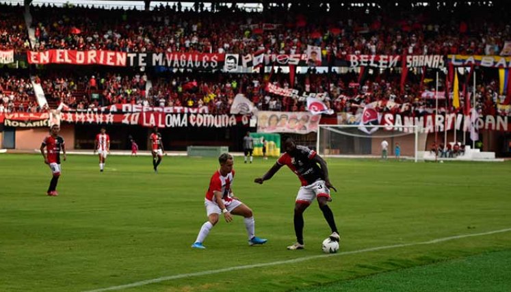 Después de más de un año, el Cúcuta  Deportivo que sigue desafiliado de la Dimayor se reencontró con sus fieles hinchas. 