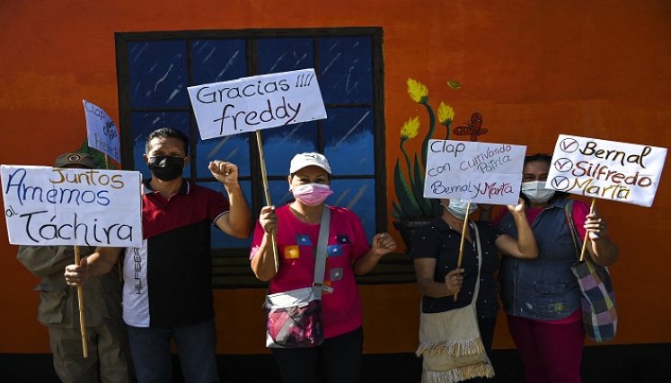 Tres candidatos se disputan el estado Táchira, estratégico de 1,3 millones de habitantes, fronterizo con Colombia. /AFP