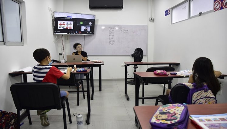 Clases de inglés personalizadas. / Foto: Pablo Castillo / La Opinión 
