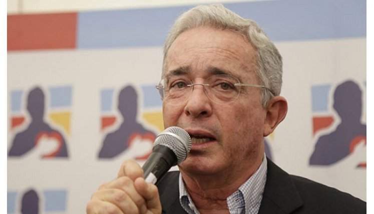 Álvaro Uribe