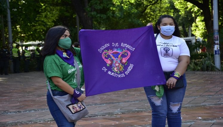 Las mujeres quieren dejar de sufrir violencia. / Foto: Pablo Castillo / La Opinión 