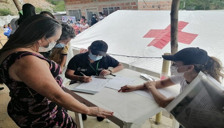 Los jóvenes deben inscribirse ante el distrito militar número 37.