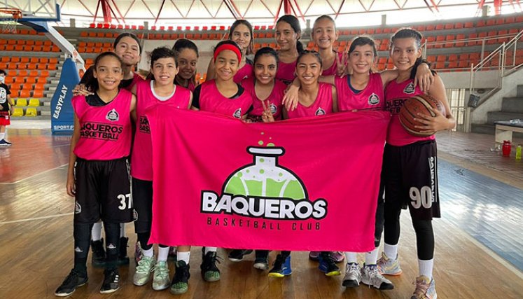 El equipo Sub-13 femenino de Baqueros se coronó campeón de la Copa Nacional de Clubes.