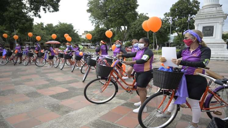 Las bicicletas fueron donadas por la Unfpa. Al cierre del evento se realizó un ciclopaseo. / Foto: Jorge Gutiérrez / La Opinión 