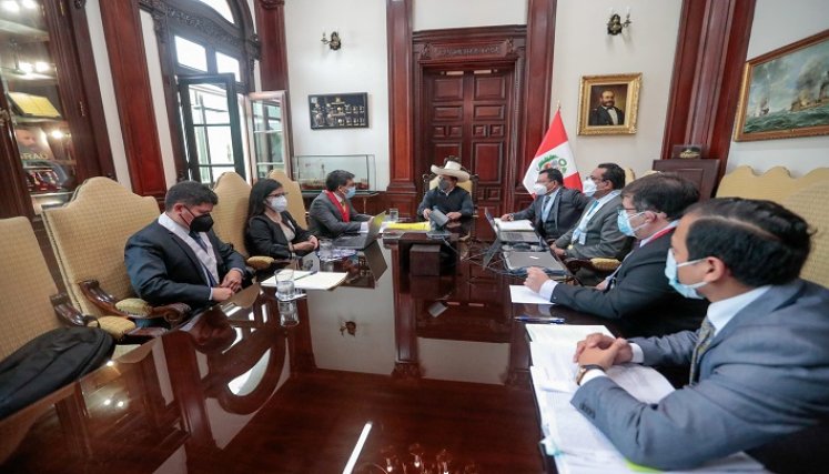 El presidente peruano rinde su testimonio en la sede del Ejecutivo, en Palacio de Gobierno. /AFP