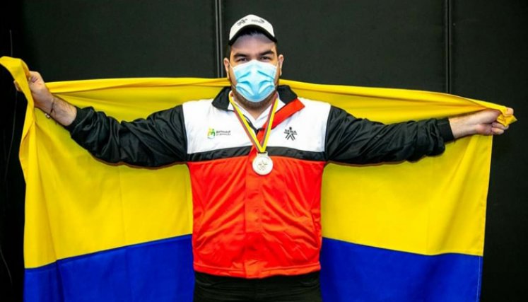 José Sebastián Domínguez Moreno tiene 20 años y vive en Sevilla. / Foto: Cortesía