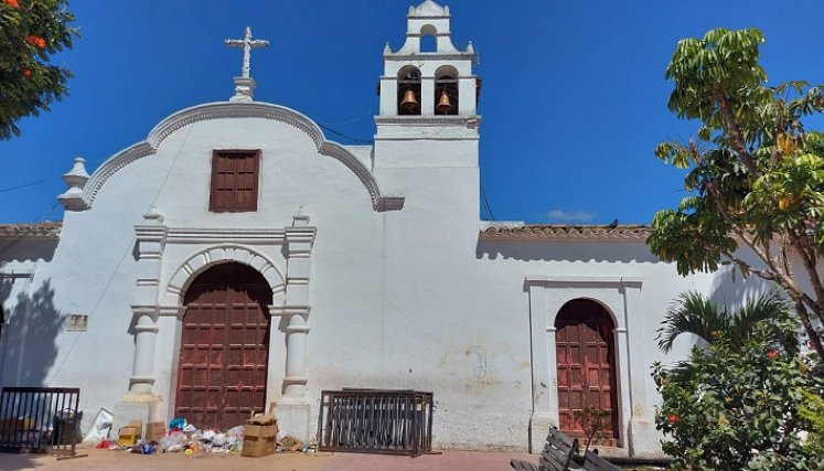 Los vándalos no respetan el templo de San Agustín.