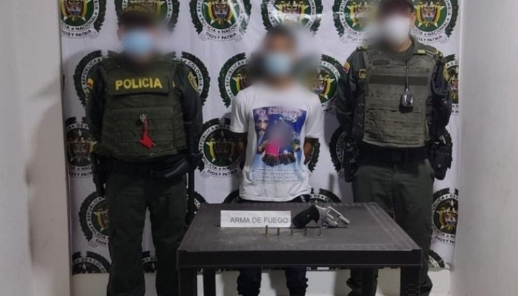 La Policía capturó en 2021 a 476 por porte ilegal de armas.