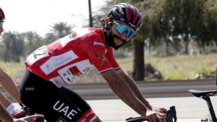 Fernando Gaviria ciclista colombiano se accidentó este sávbado