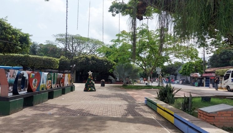 Desde el parque le habrían disparado a la estación de Policía.