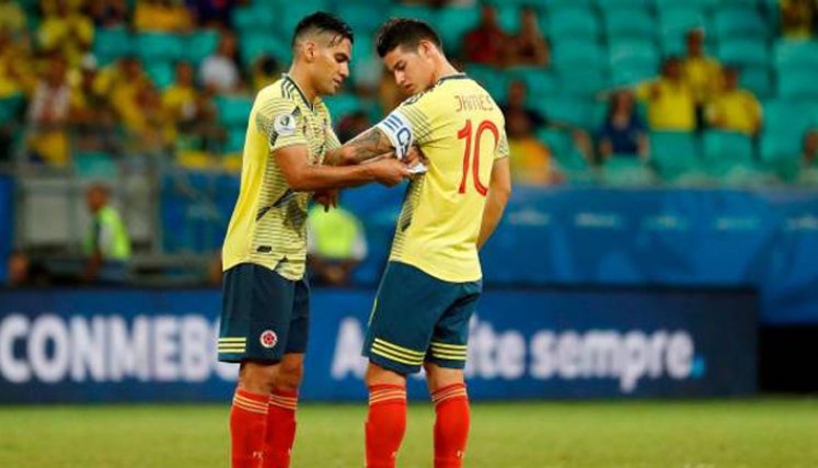 “Te quiero”: James felicita a Falcao y bromean sobre supuesta pelea