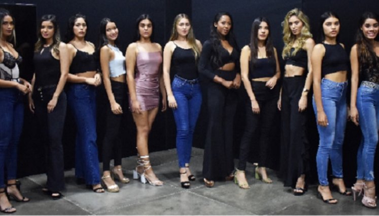 Modelos que compiten para la Pasarela Cúcuta