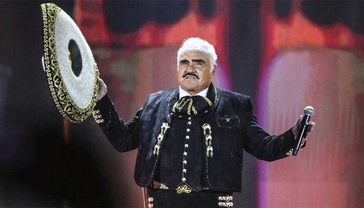Polémica por serie sobre Vicente Fernández