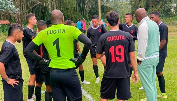 Aquivaldo Mosquera, director técnico del Cúcuta Deportivo. 