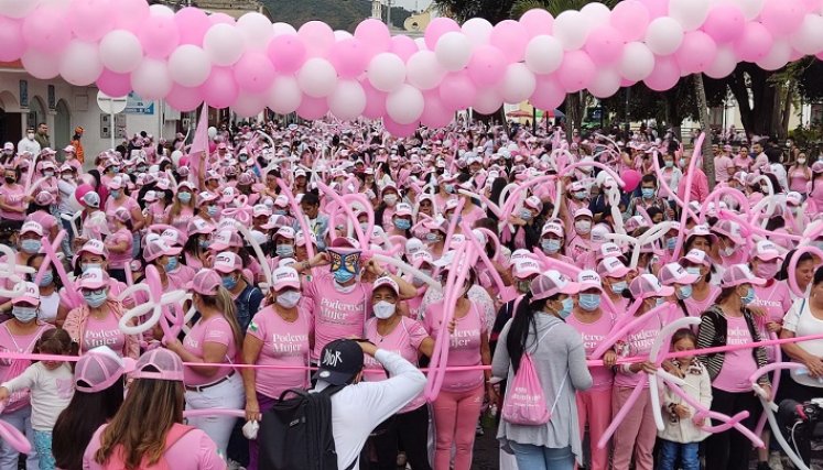 Las mujeres se convierten en motor de desarrollo en la región.