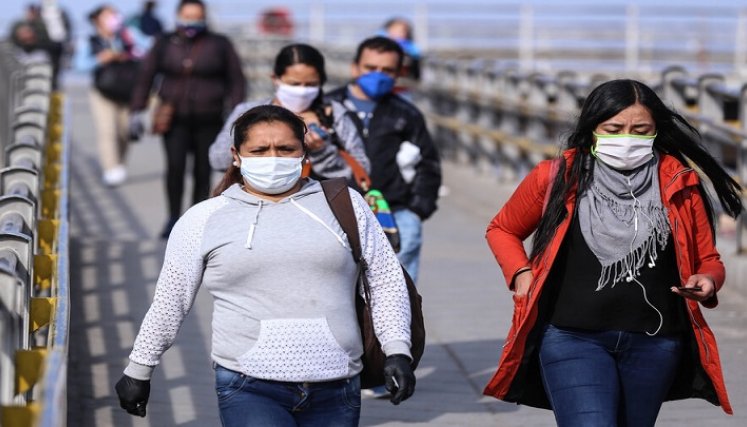 No es obligatorio usar tapabocas en espacios abiertos