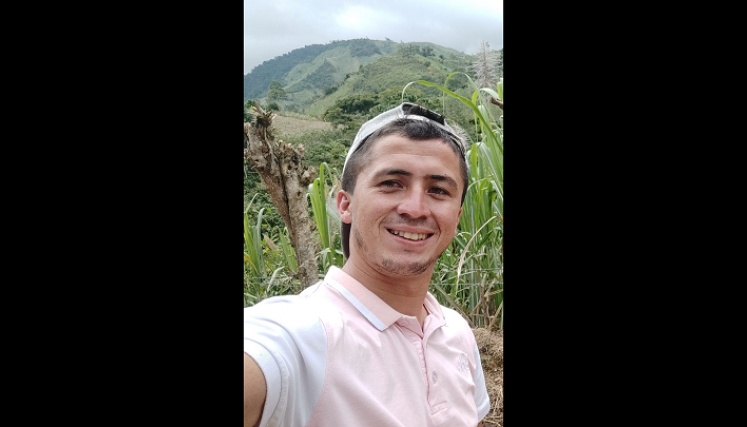 Era el líder de campaña de varios políticos del Centro Democrático.