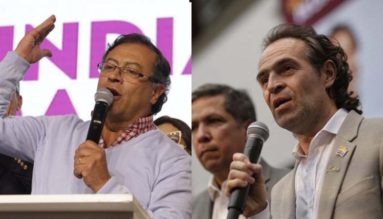 Hablan sobre las encuestas. 