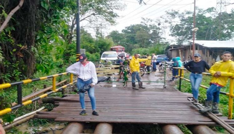 Ayer mismo se inició reparación de puentes en Tibú. Foto cortesía